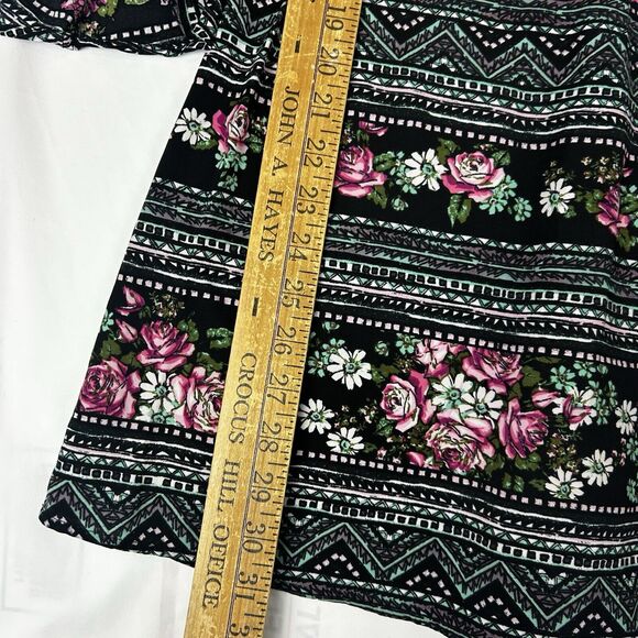 Paper Crane Black Geometric Floral Shift Dress With Bell Sleeves open Back S USA - Picture 3 of 12